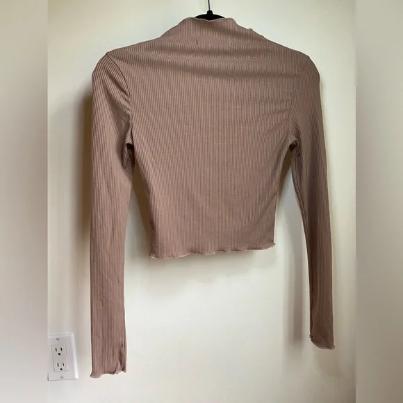 Tan / Taupe Ribbed Lettuce Trim Mock Turtle Neck Long Sleeve Top ( size XS ) - Picture 2 of 4